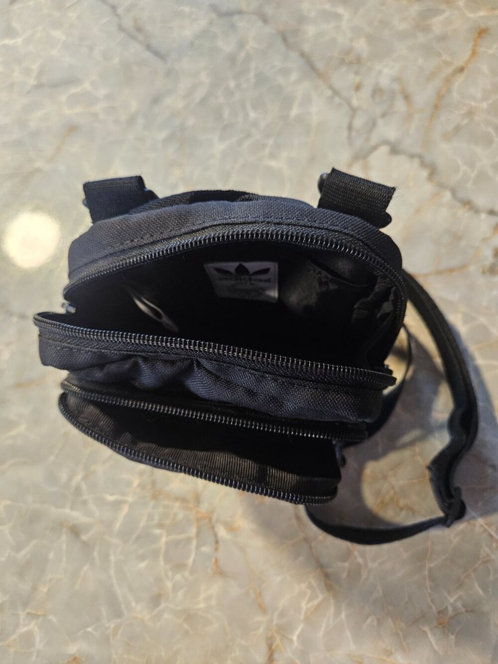 Adidas crossbody - Picture 2 of 5